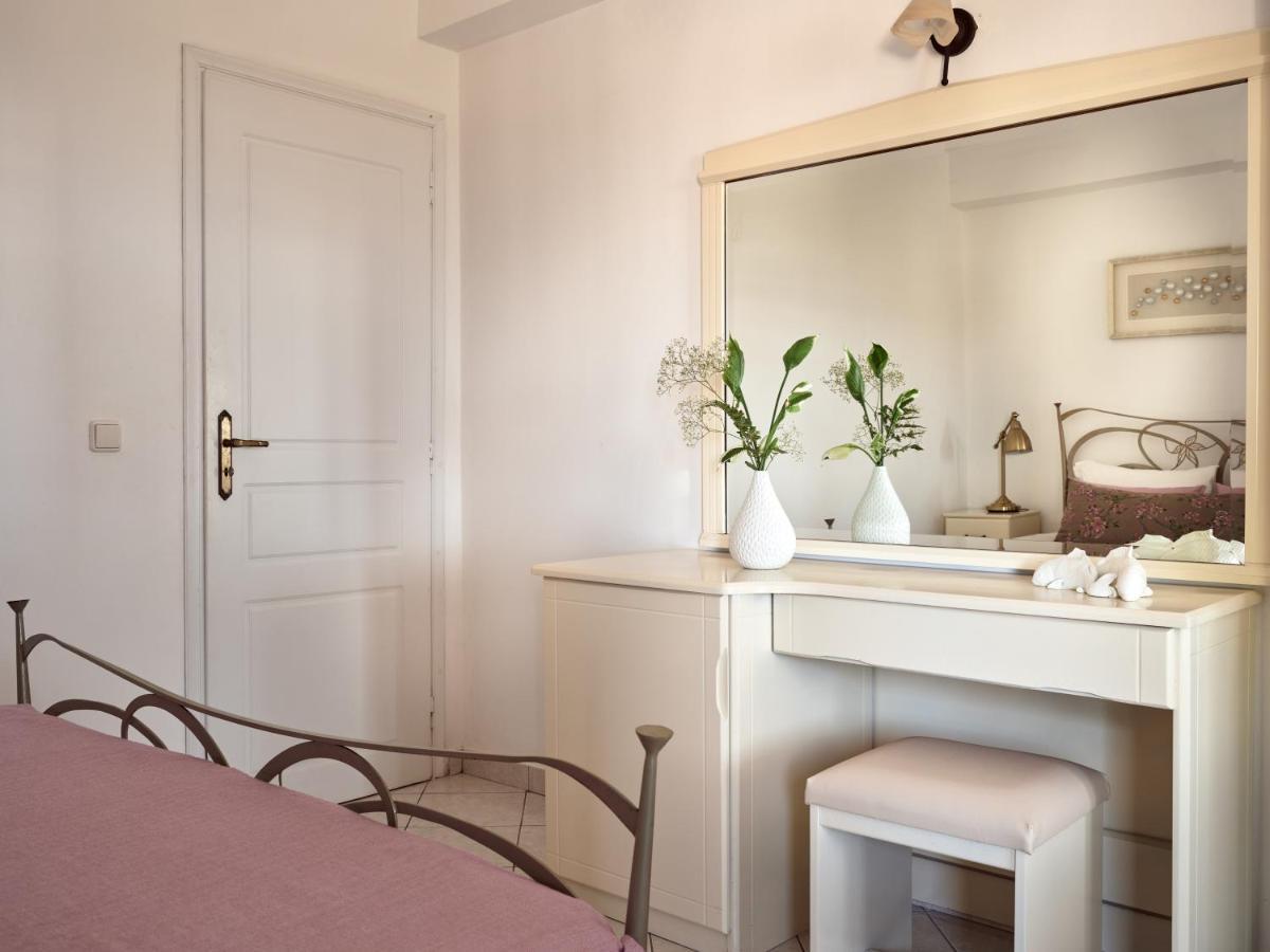 Villaggio Studios & Apartments Vasilikos  Ngoại thất bức ảnh